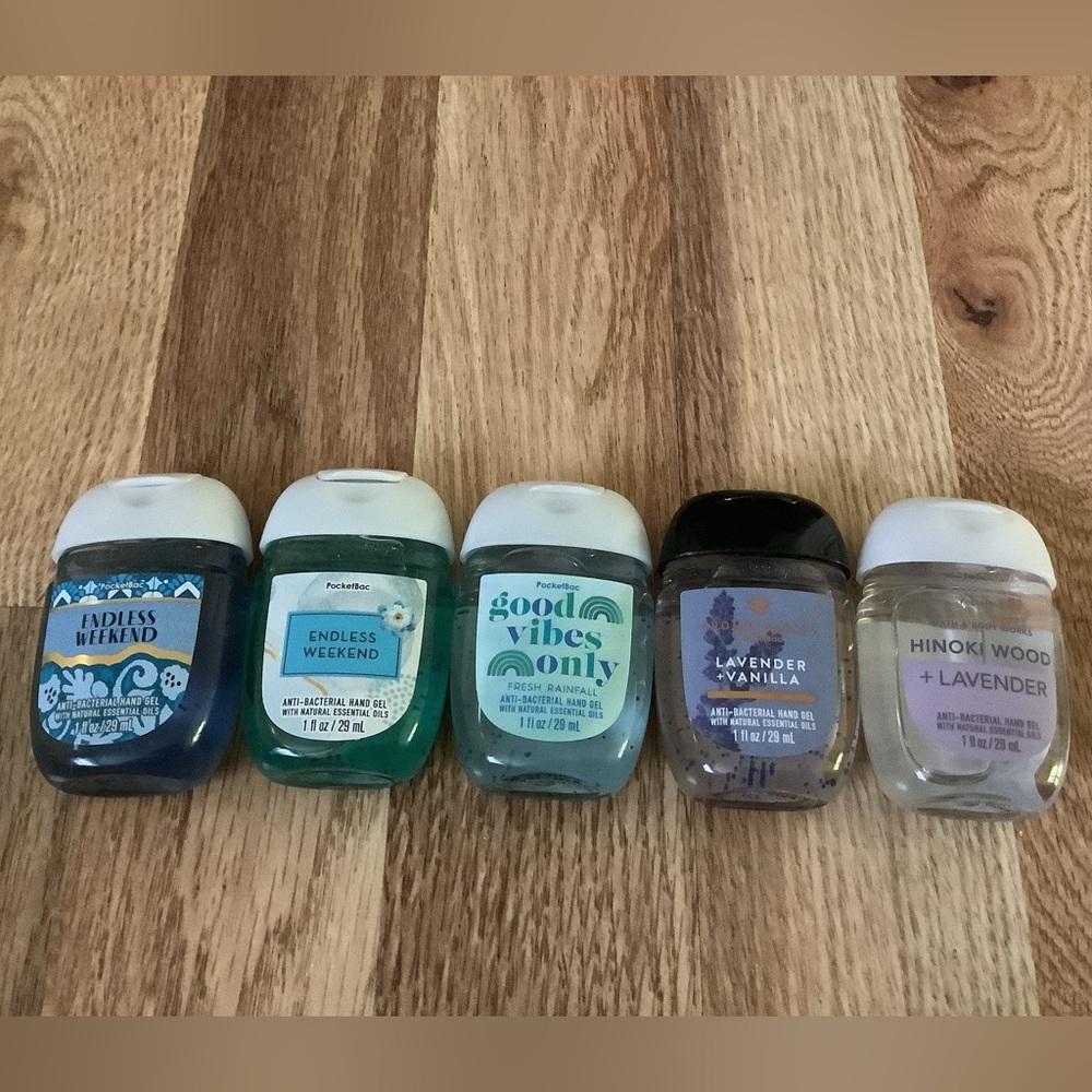 New, unused Bath & Body Works anti-bacterial hand gel 5-piece bundle